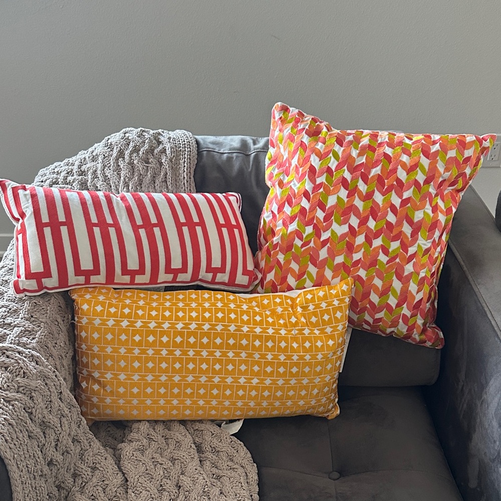 SET OF 3 TRINA TURK  Decorative Throw Pillows -NEW